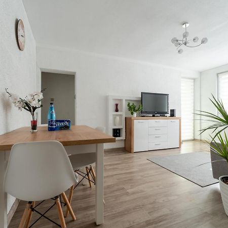 Apartament Gold - 2 Osobne Sypialnie Z Balkonem - Spaceapart Jelenia Góra Esterno foto
