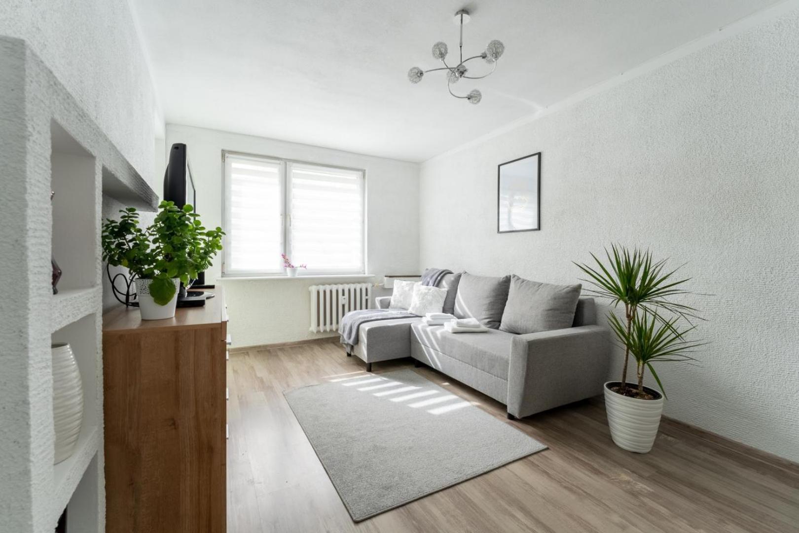 Apartament Gold - 2 Osobne Sypialnie Z Balkonem - Spaceapart Jelenia Góra Esterno foto